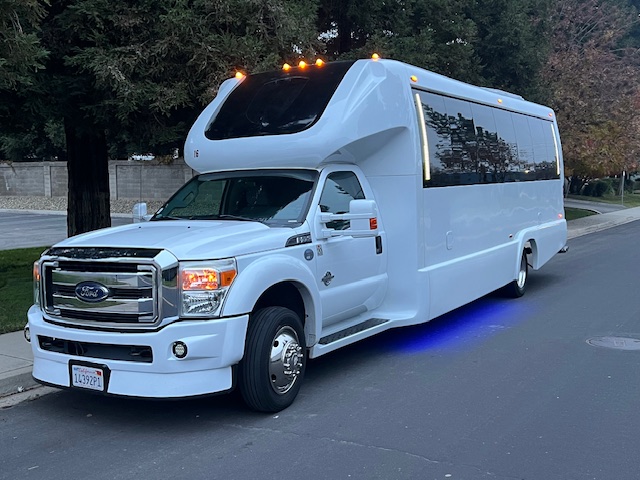 Bella Party Bus Exterior